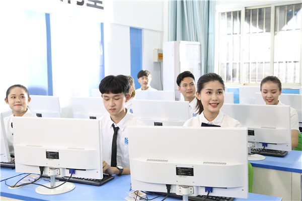 ��н�߼��܌�(zhu��n)�I(y��)����������x��(du��)�ˆ���