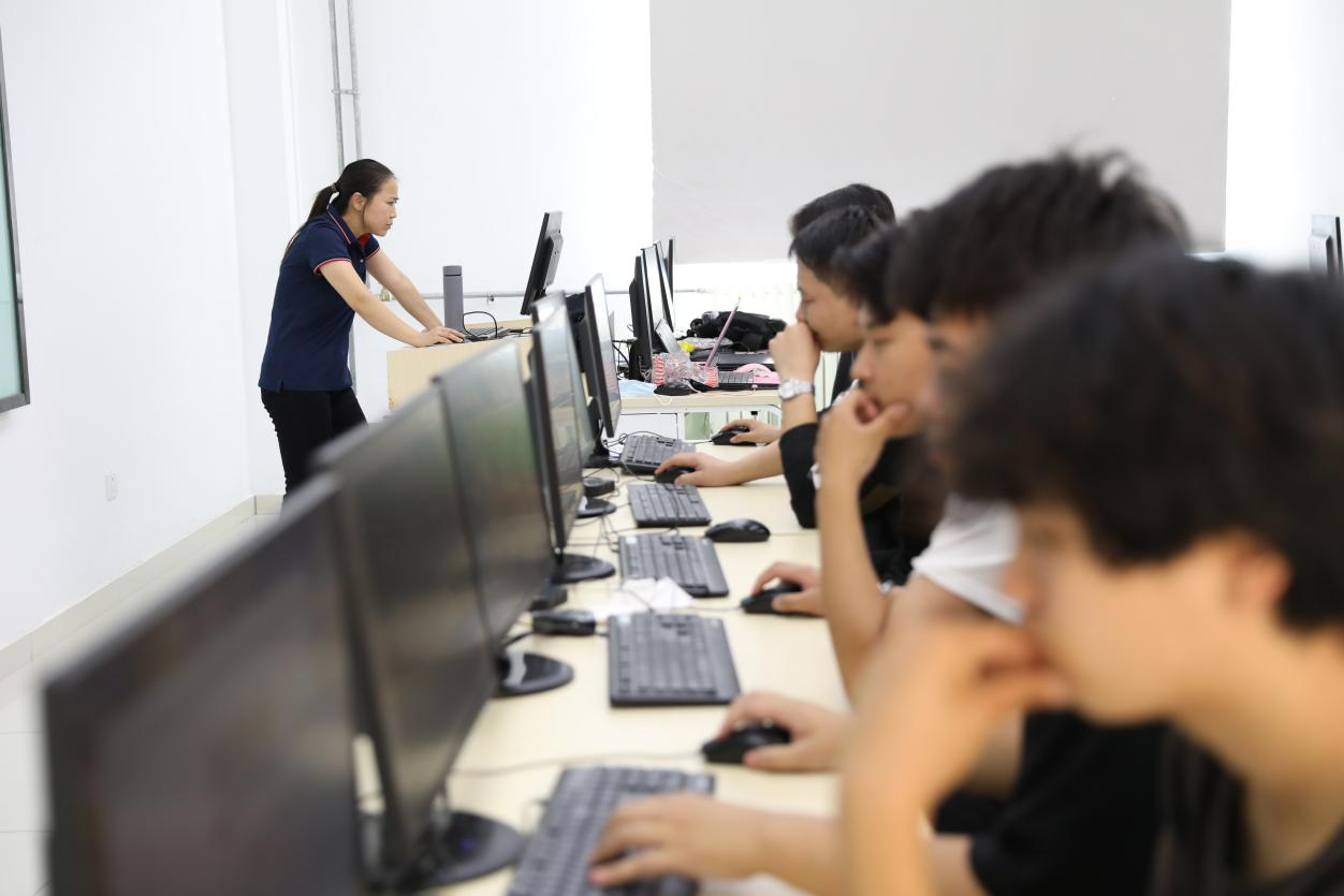 ���������ИI(y��)�l(f��)չѸ���������˲ū@�C��