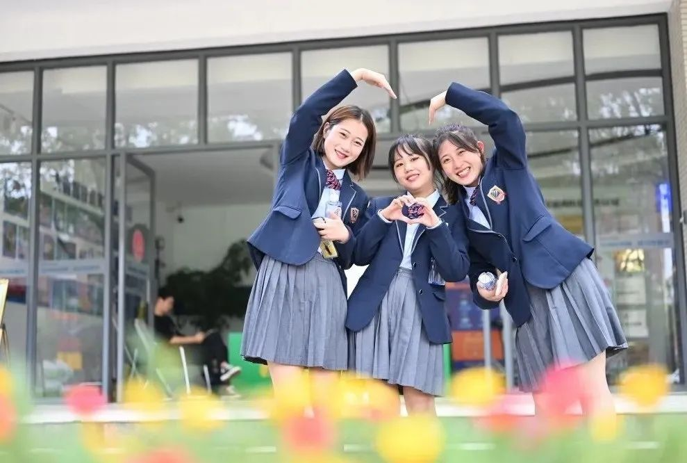 �������A���＾�A�ư������������ܞ鷫���������u����ِ����